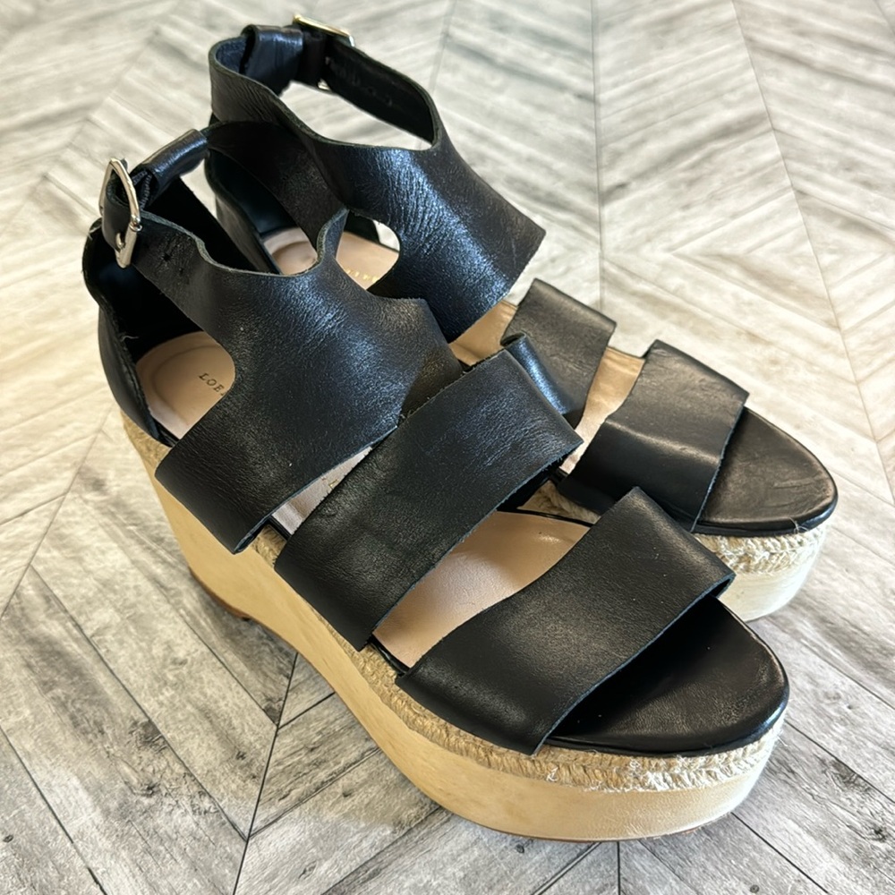 Loeffler Randall sz 8 black leather strap on wooden platform, buckle shoes.